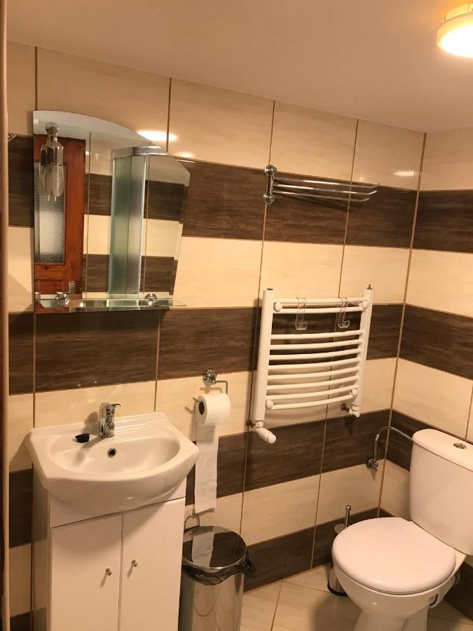 Апартаменты Apartament I Pokoje U Piotra Сромовце-Нижне Экстерьер фото