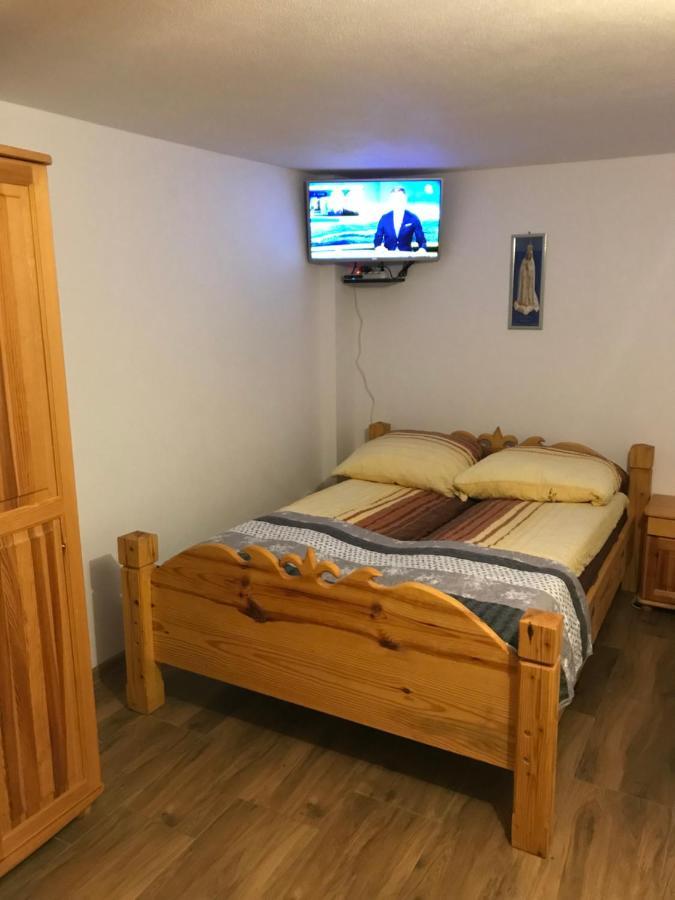 Апартаменты Apartament I Pokoje U Piotra Сромовце-Нижне Экстерьер фото